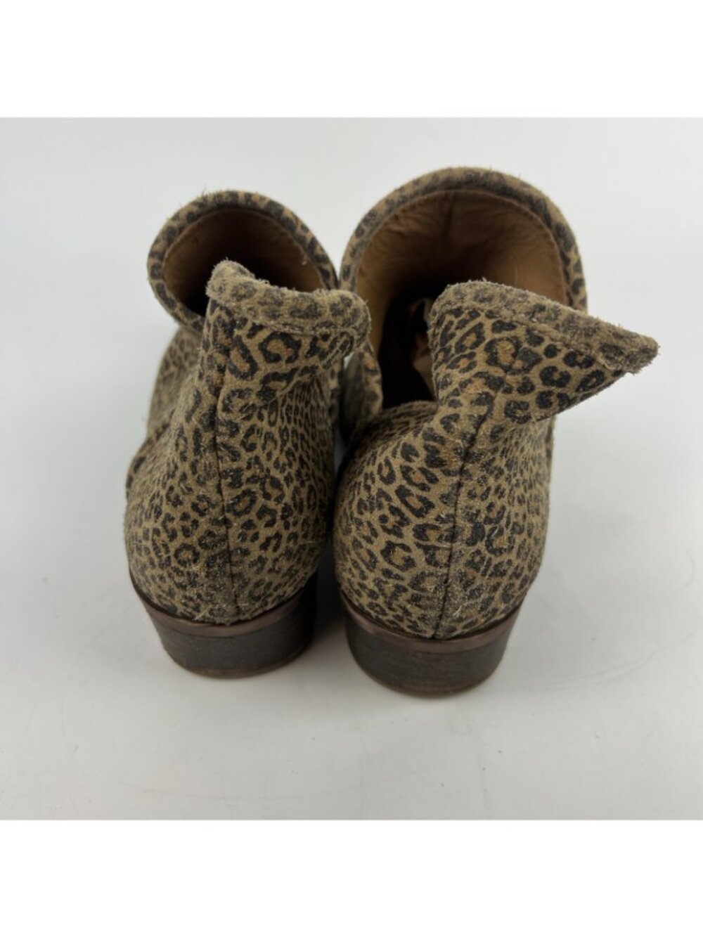 Lucky Brand BALEY 2 Leopard Print Leather Ankle Boots Sz 9 - Picture 3 of 5